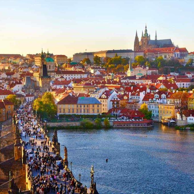 PRAGA